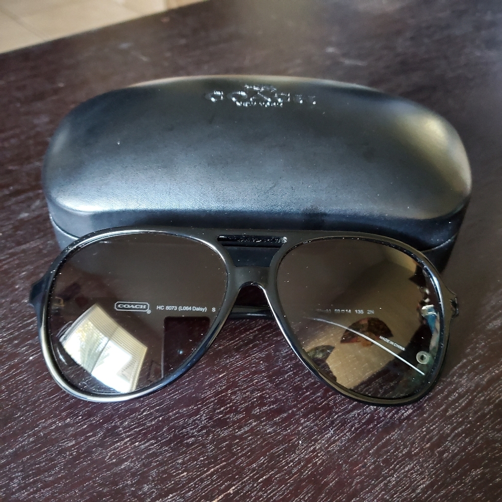 *SOLD* Coach Sunglasses Daisy L064 Black Like New